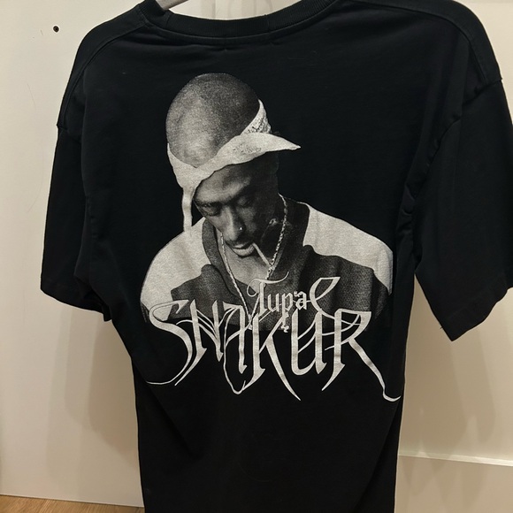 Tupac Graphic Tee - Picture 2 of 3